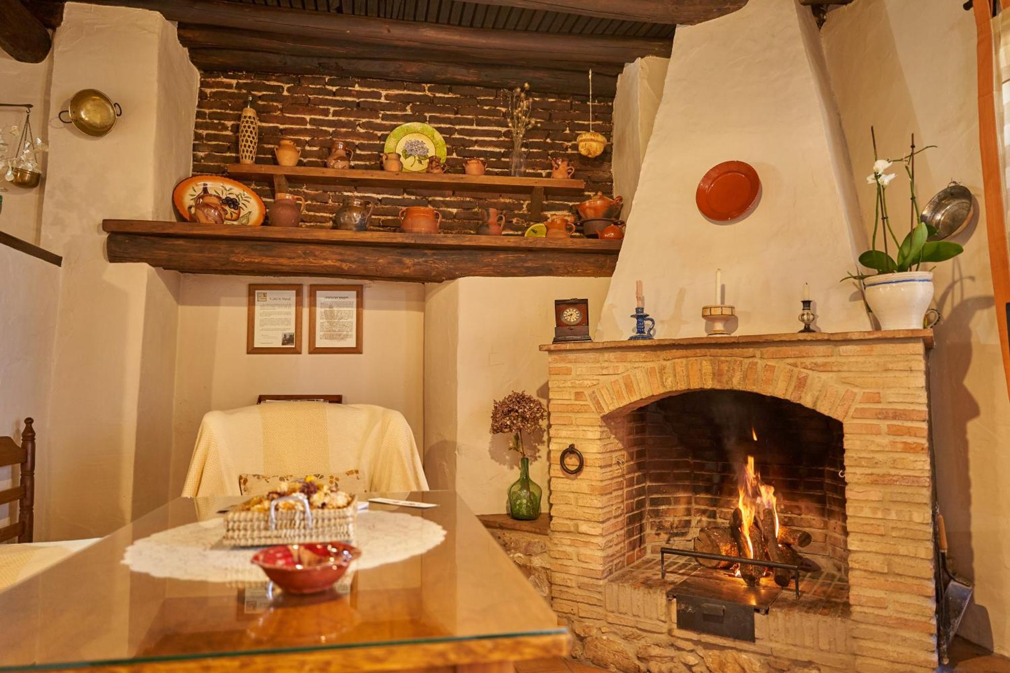 Zarzo Del Tragaluz Holiday home Fuenteheridos